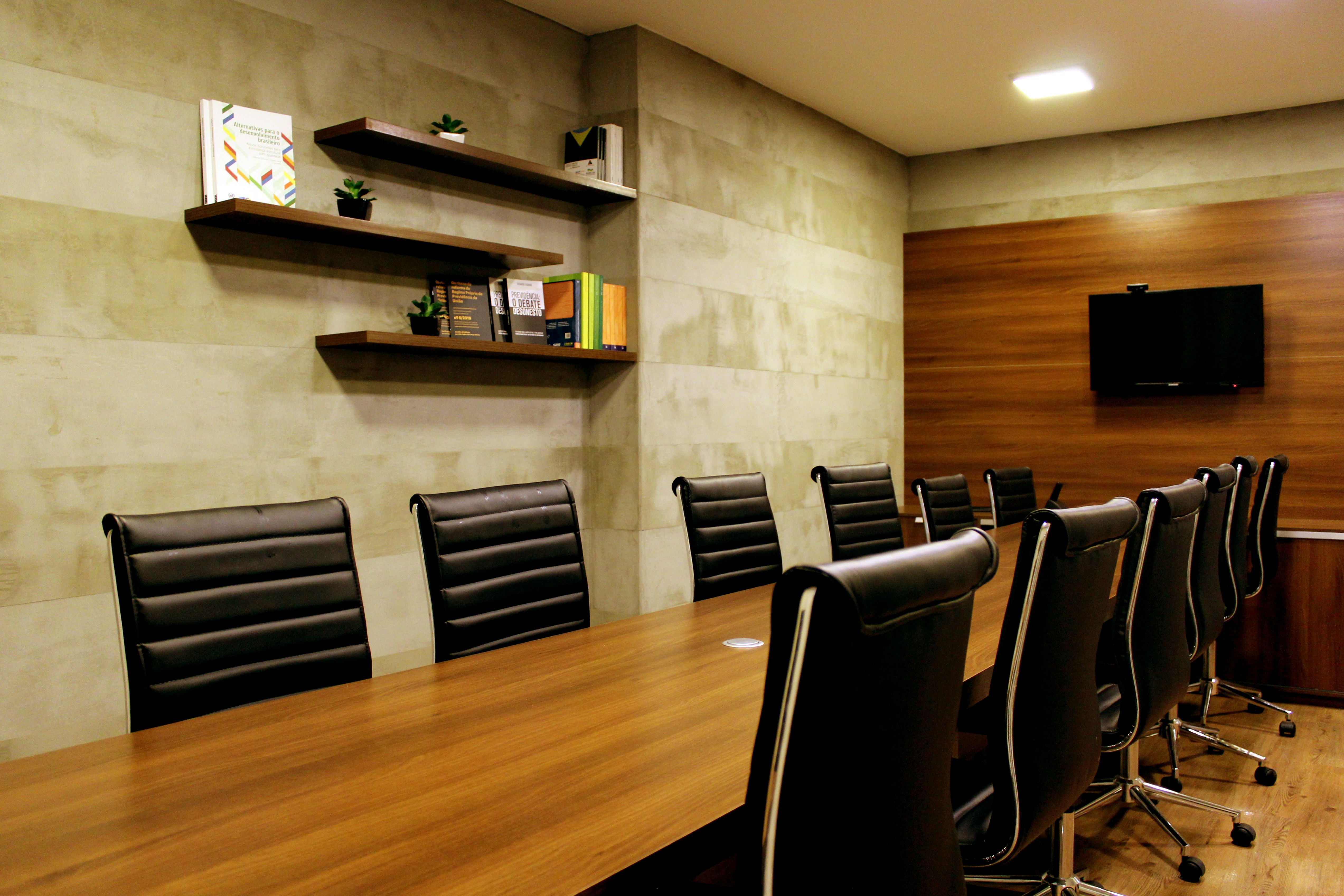 Oregon office furniture space planning session